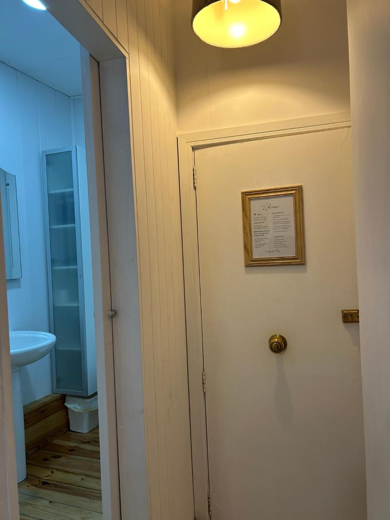 Engineer Lane House Hotel Gibraltar Bagian luar foto